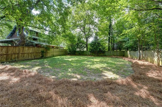 2631 Beechwood Street, Greensboro, NC 27403