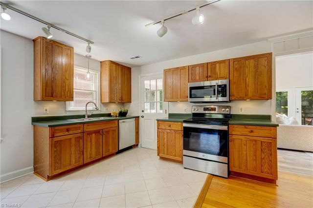 2631 Beechwood Street, Greensboro, NC 27403
