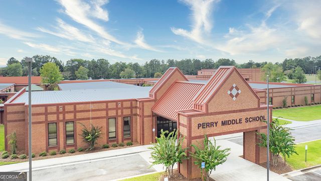 204 Kenmore Circle, Perry, GA 31069