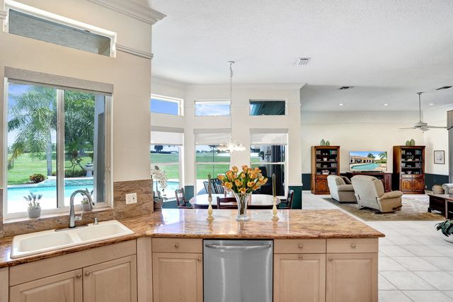 1756 NW 124th Way, Coral Springs, FL 33071