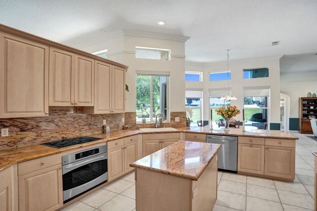 1756 NW 124th Way, Coral Springs, FL 33071