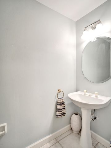 1756 NW 124th Way, Coral Springs, FL 33071