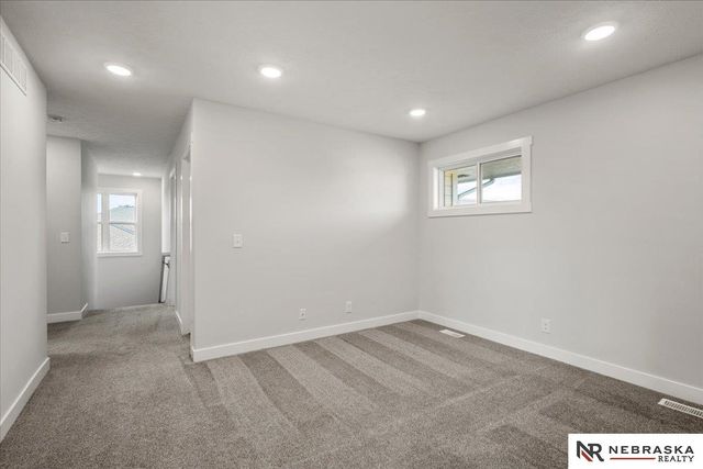 2708 N 191st Avenue, Omaha, NE 68022