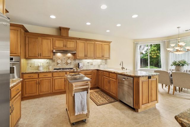 3424 Benedix Way, Elk Grove, CA 95758