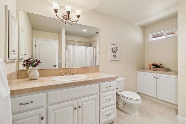 3424 Benedix Way, Elk Grove, CA 95758