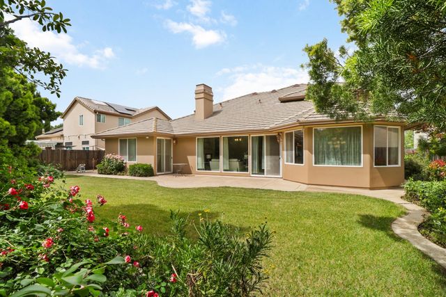 3424 Benedix Way, Elk Grove, CA 95758