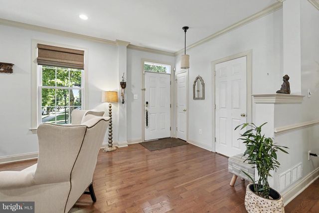 38 UNION ST, Robbinsville, NJ 08691