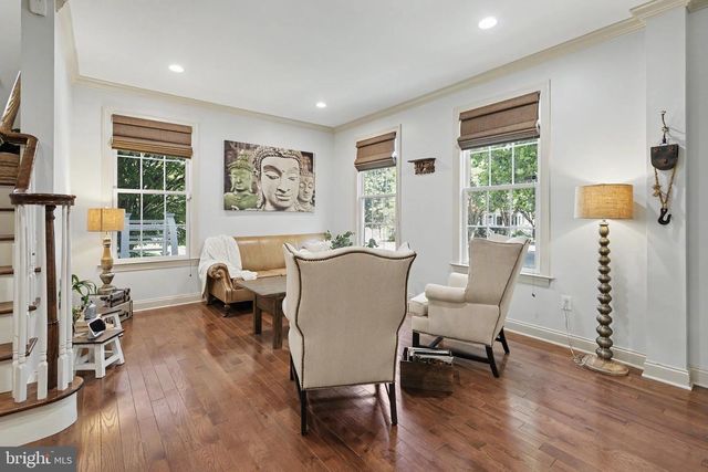 38 UNION ST, Robbinsville, NJ 08691