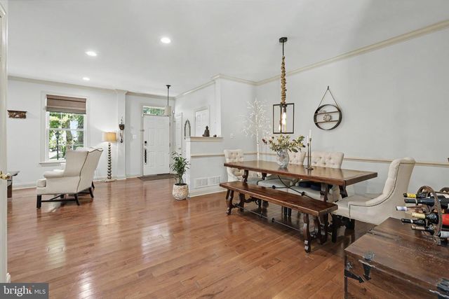 38 UNION ST, Robbinsville, NJ 08691