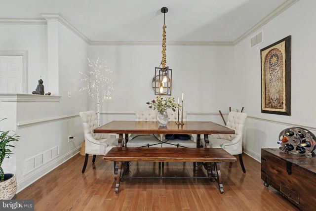 38 UNION ST, Robbinsville, NJ 08691
