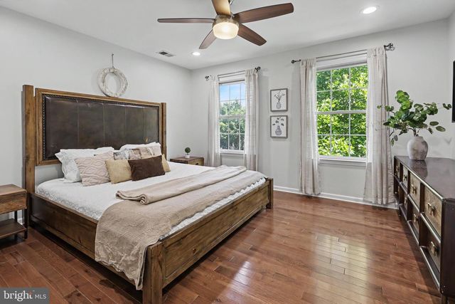 38 UNION ST, Robbinsville, NJ 08691