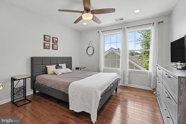 38 UNION ST, Robbinsville, NJ 08691