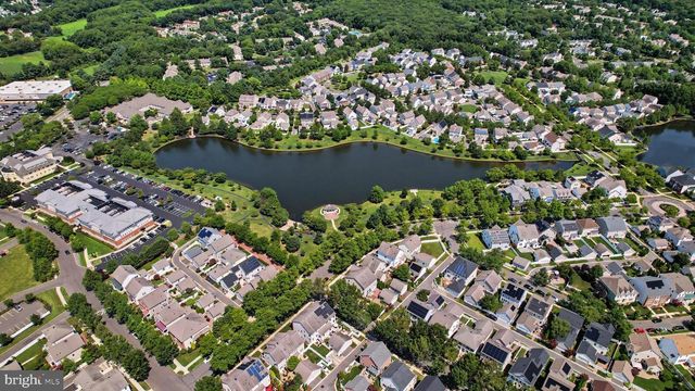 38 UNION ST, Robbinsville, NJ 08691