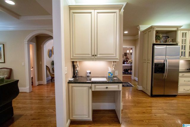 990 COBBLE CREEK DRIVE, Hoover, AL 35226