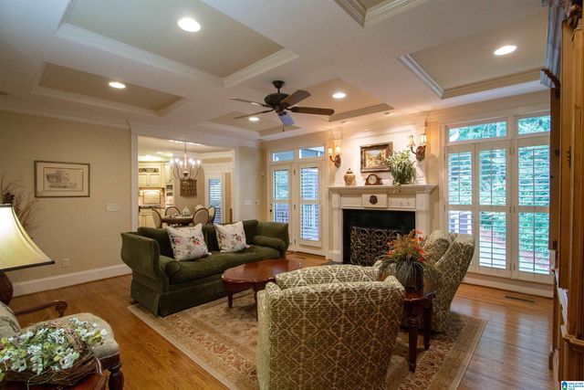 990 COBBLE CREEK DRIVE, Hoover, AL 35226