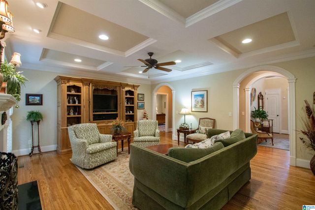 990 COBBLE CREEK DRIVE, Hoover, AL 35226