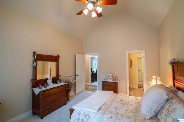 990 COBBLE CREEK DRIVE, Hoover, AL 35226