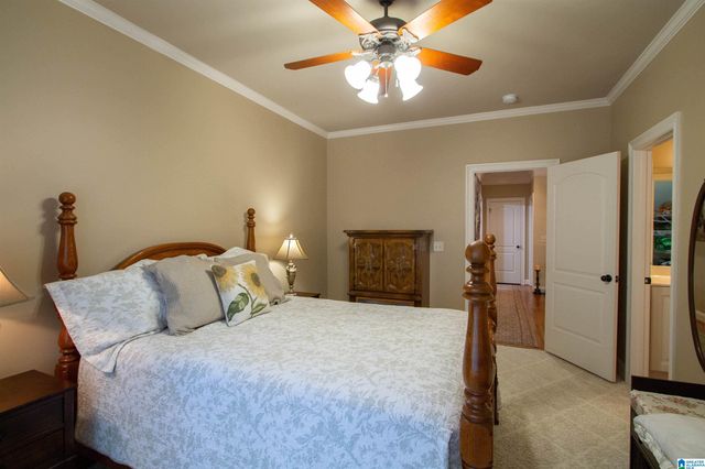 990 COBBLE CREEK DRIVE, Hoover, AL 35226