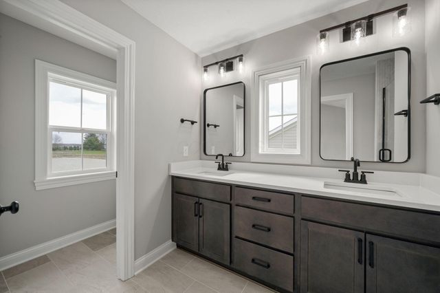 1278 Ivy Wood Drive, Sunbury, OH 43074