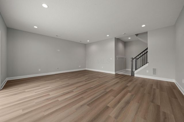 1278 Ivy Wood Drive, Sunbury, OH 43074