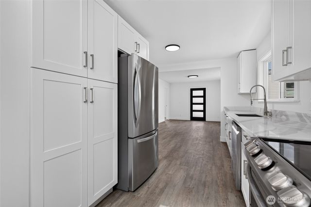 3023 SW Charlestown Street, Seattle, WA 98126