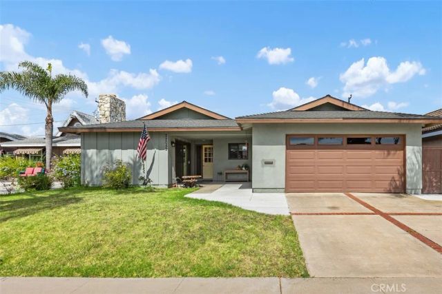 22052 Islander, Huntington Beach, CA 92646