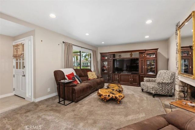 22052 Islander, Huntington Beach, CA 92646
