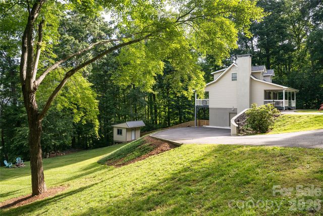 8 Coffey Place, Asheville, NC 28806