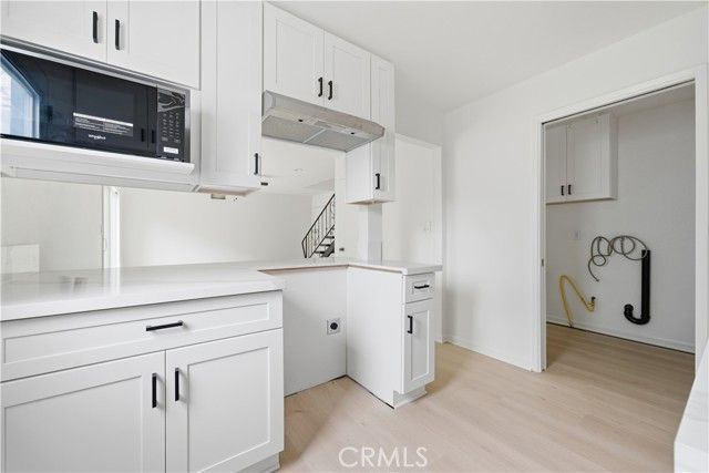 1172 N Shattuck B, Orange, CA 92867