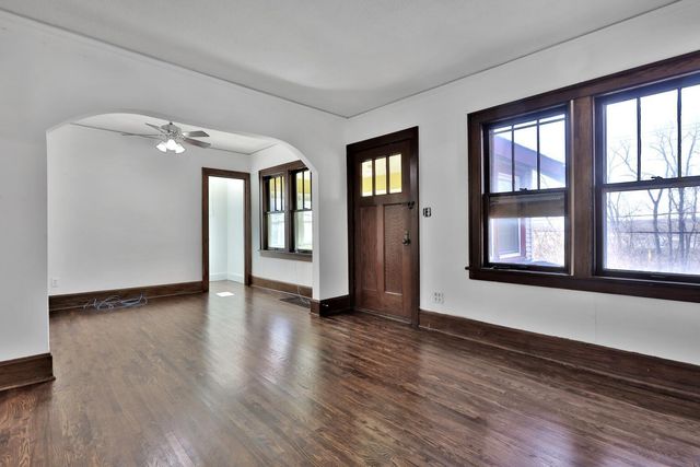 528 Point Douglas Road S, Saint Paul, MN 55119