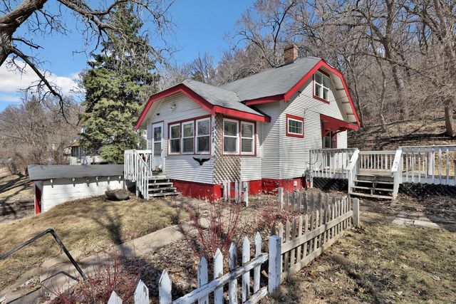 528 Point Douglas Road S, Saint Paul, MN 55119