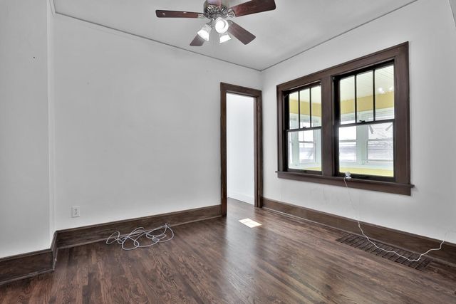 528 Point Douglas Road S, Saint Paul, MN 55119