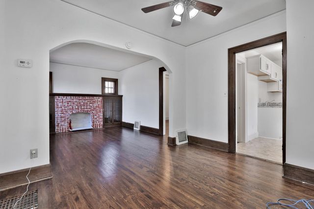 528 Point Douglas Road S, Saint Paul, MN 55119