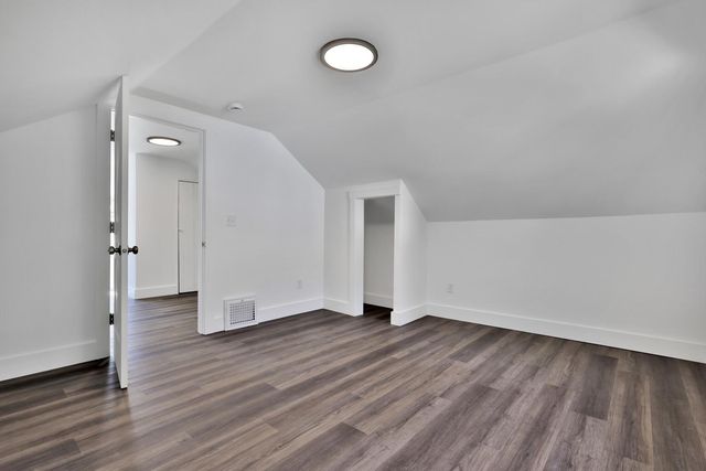 528 Point Douglas Road S, Saint Paul, MN 55119