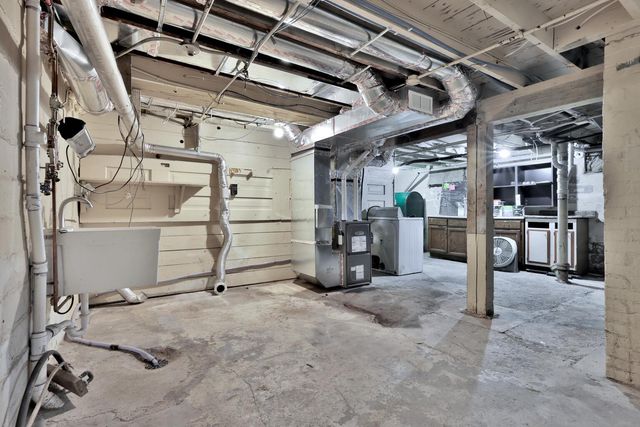 528 Point Douglas Road S, Saint Paul, MN 55119