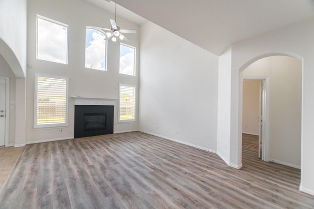 25618 Crisp Spring Lane, Spring, TX 77373