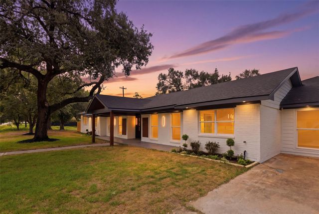 4829 Willowbend Boulevard, Houston, TX 77035