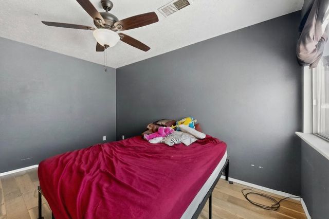 1800 Lee Loop NE, Rio Rancho, NM 87144