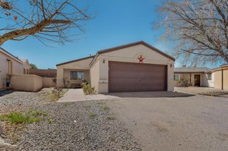 1800 Lee Loop NE, Rio Rancho, NM 87144