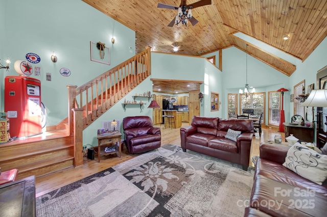 2895 Courtside Drive, Lancaster, SC 29720