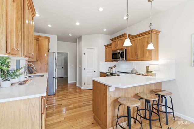 677 E Halpin Dr., Meridian, ID 83646