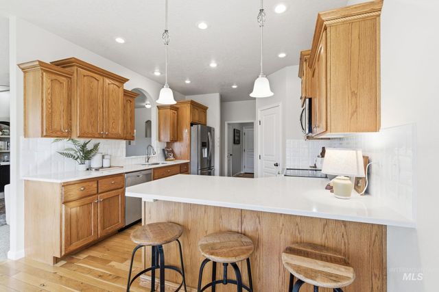 677 E Halpin Dr., Meridian, ID 83646