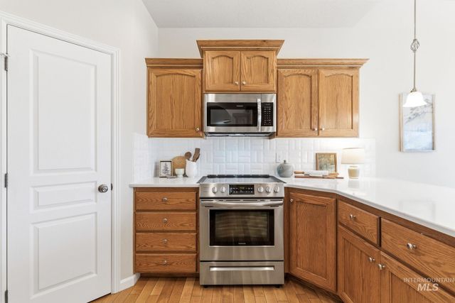 677 E Halpin Dr., Meridian, ID 83646