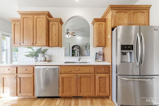 677 E Halpin Dr., Meridian, ID 83646