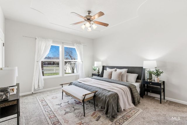 677 E Halpin Dr., Meridian, ID 83646