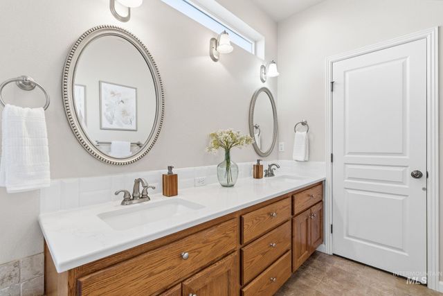 677 E Halpin Dr., Meridian, ID 83646