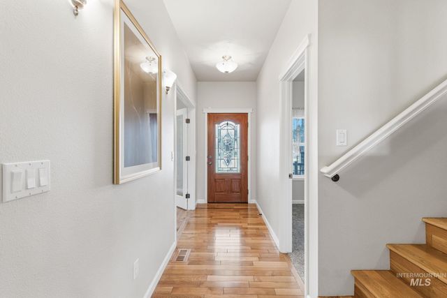 677 E Halpin Dr., Meridian, ID 83646