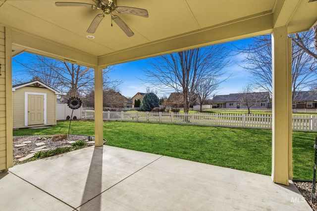 677 E Halpin Dr., Meridian, ID 83646