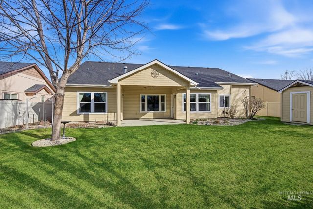 677 E Halpin Dr., Meridian, ID 83646