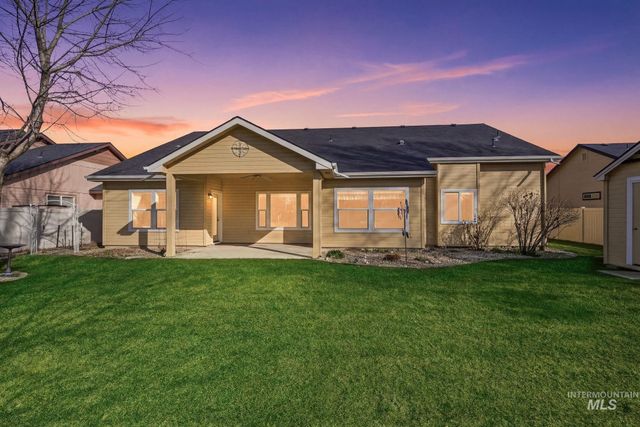 677 E Halpin Dr., Meridian, ID 83646